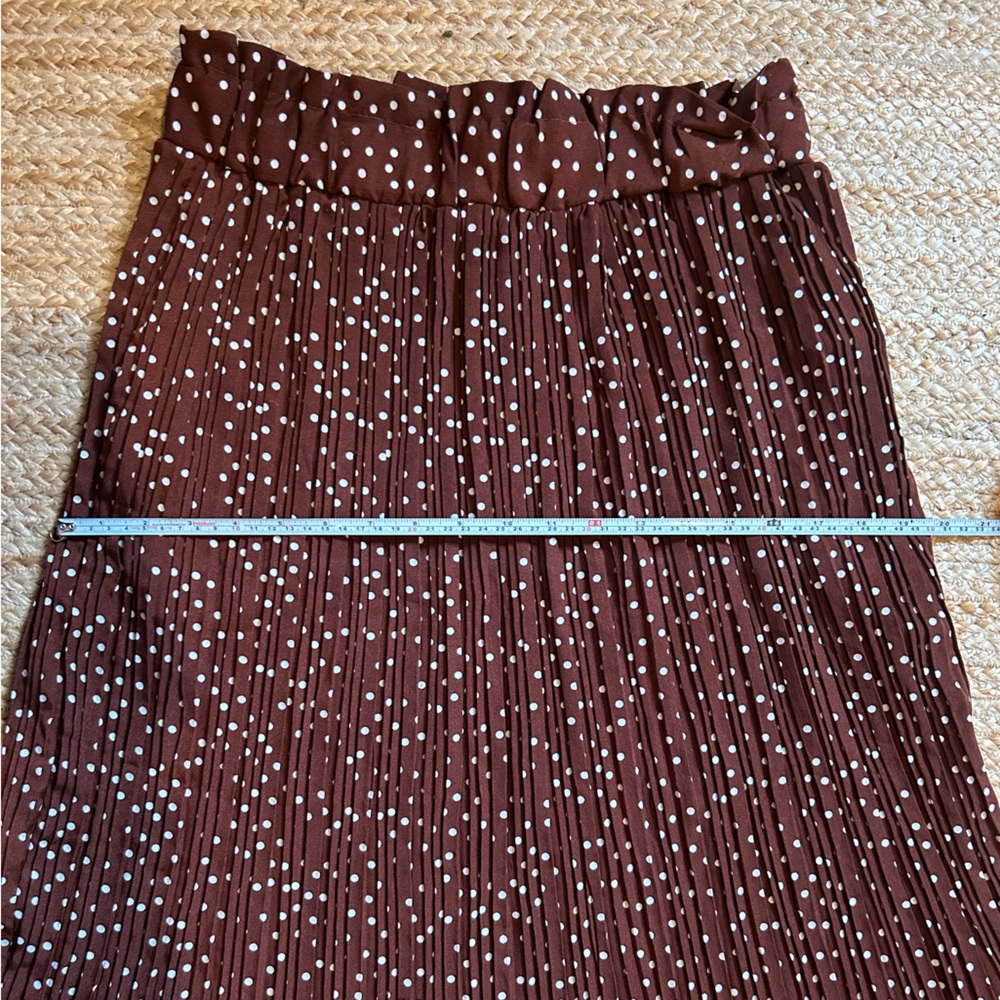 Brown Polka Dot Pleated Skirt - Picture 8 of 10